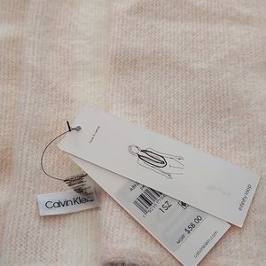 Calvin Klein Infinity Loop Scarf & Matching Gloves